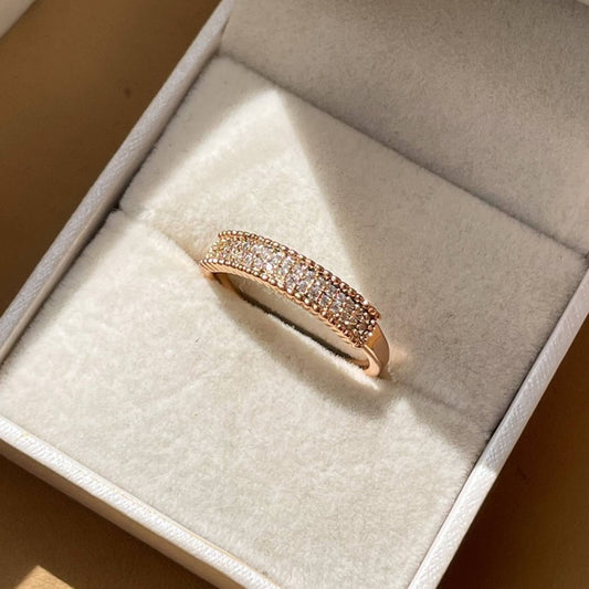 Elegant Triple-Row Crystal Band Ring