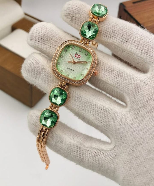 Luxury Emerald Crystal Women’s Quartz Watch